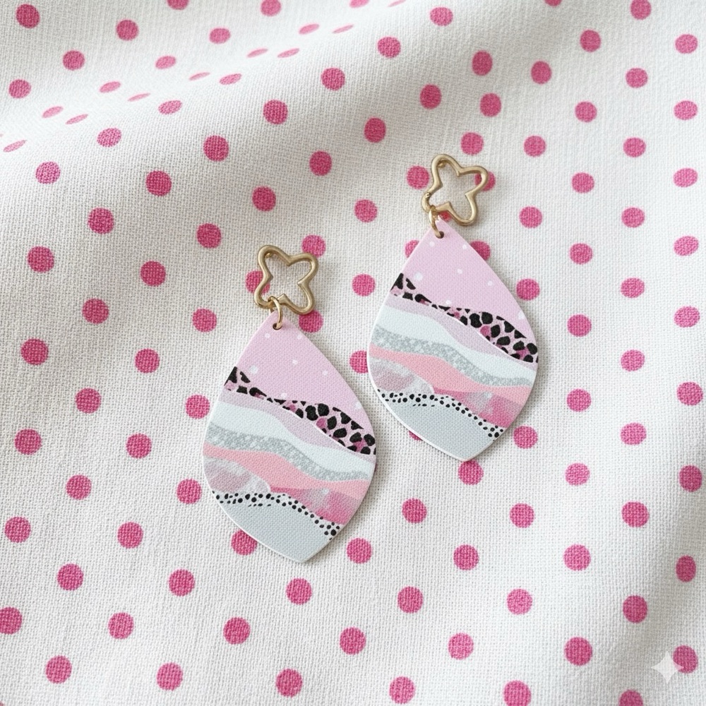 Teardrop Pink and White Patterned Earrings 🩷